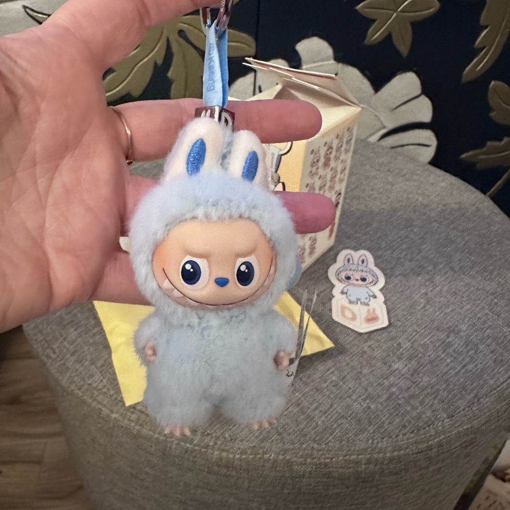 Pin for Love Labubu “D” keychain - Picture 3 of 4